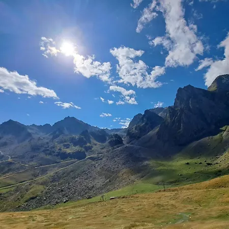 公寓 Grand En Rdc Vallee De *